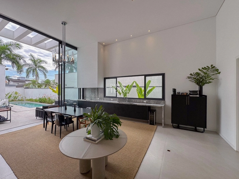 Casa térrea nova, 3 suítes e piscina - Condomínio Taubaté Village: 1ª foto da galeria de imagens do imóvel
