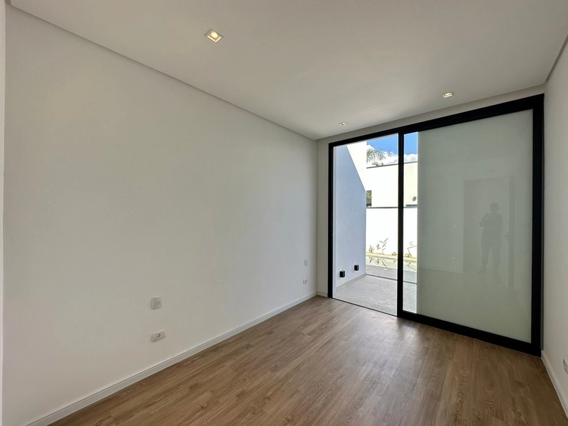 Casa térrea nova, 3 suítes e piscina - Condomínio Taubaté Village: 76ª foto da galeria de imagens do imóvel