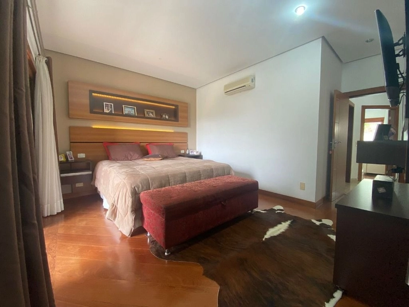 Casa alto padrão e com piscina no Condomínio Taubaté Village: 24ª foto da galeria de imagens do imóvel