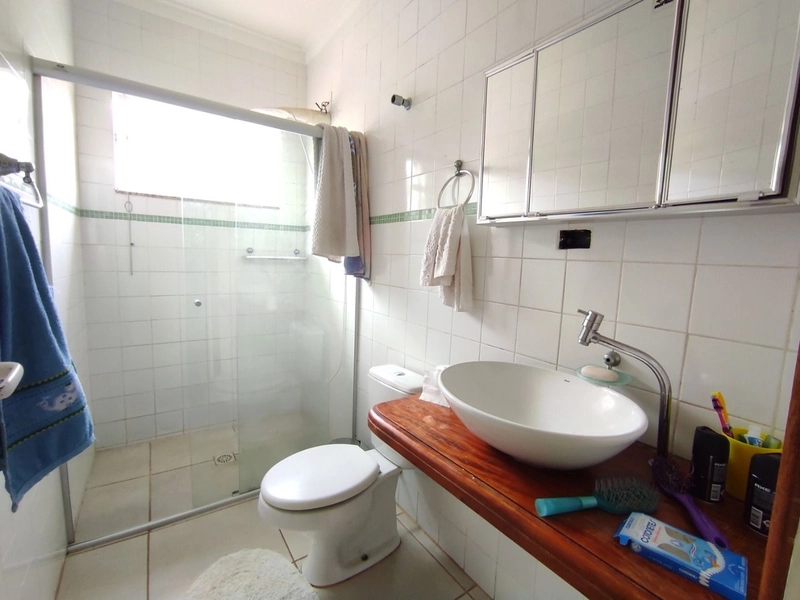 Casa térrea com mezanino no Condomínio Hipica Pinheiro em Taubaté SP: 17ª foto da galeria de imagens do imóvel