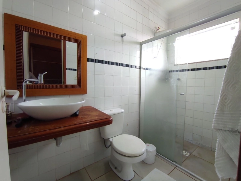 Casa térrea com mezanino no Condomínio Hipica Pinheiro em Taubaté SP: 21ª foto da galeria de imagens do imóvel