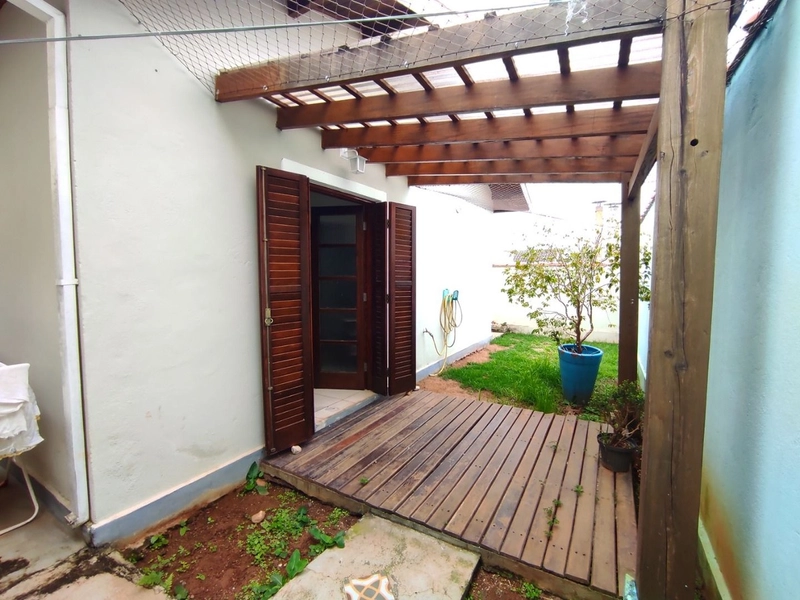 Casa térrea com mezanino no Condomínio Hipica Pinheiro em Taubaté SP: 22ª foto da galeria de imagens do imóvel