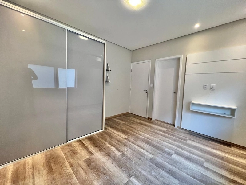 Casa com 4 suítes, escritório e piscina - Condomínio Taubaté Village: 17ª foto da galeria de imagens do imóvel