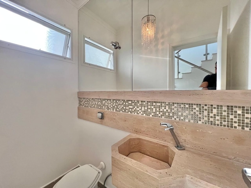 Casa com 4 suítes, escritório e piscina - Condomínio Taubaté Village: 13ª foto da galeria de imagens do imóvel