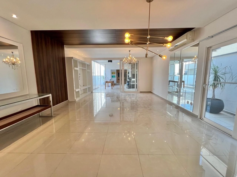 Casa com 4 suítes, escritório e piscina - Condomínio Taubaté Village: 1ª foto da galeria de imagens do imóvel