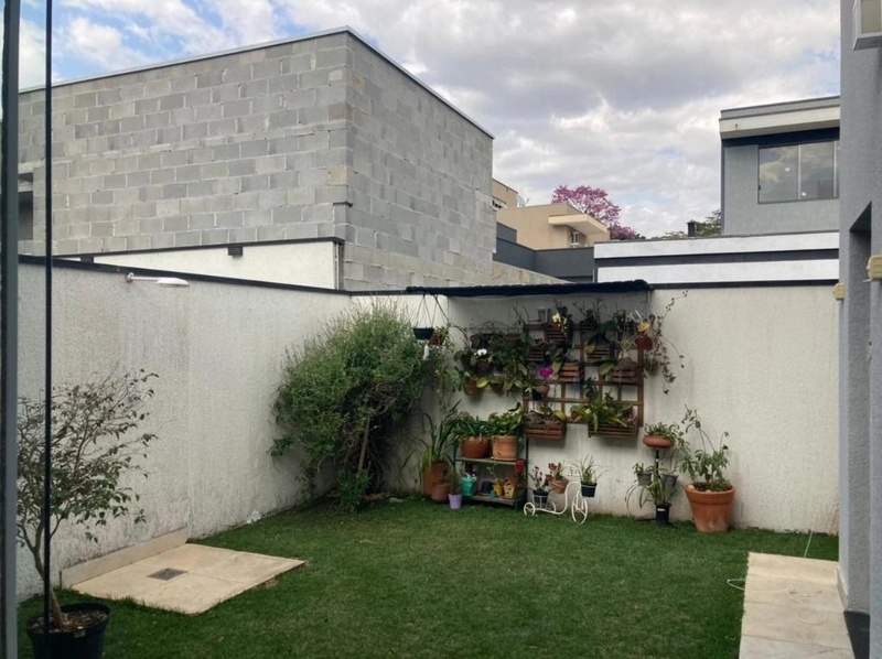 Sobrado no condomínio Ouroville em Taubaté SP: 5ª foto da galeria de imagens do imóvel