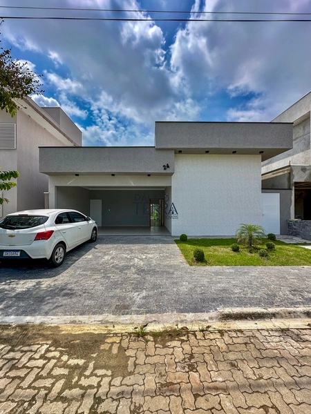 Casa terrea nova 3 suítes - Condomínio Pontal da Amizade - Taubaté/SP: 1ª foto da galeria de imagens do imóvel