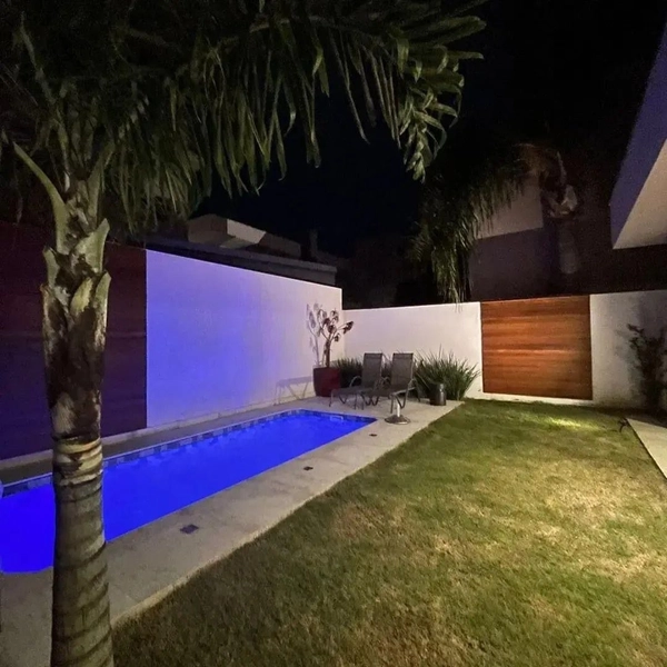 Sobrado novo no condomínio Taubaté Village, com piscina e armários: 14ª foto da galeria de imagens do imóvel