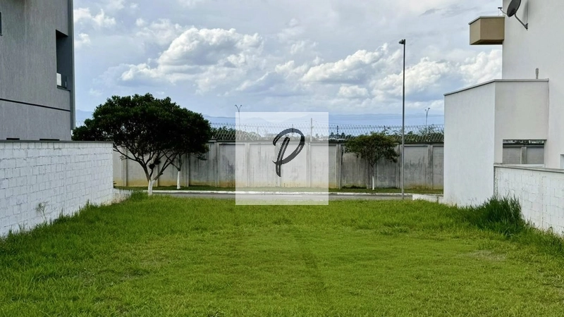 Terreno no Condomínio Terrazzo di Itália - Taubaté SP, Região Shopping: 3ª foto da galeria de imagens do imóvel