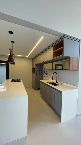 Casa alto padrão com quintal, escritório, 3 suítes,closet e planejados: 6ª foto da galeria de imagens do imóvel