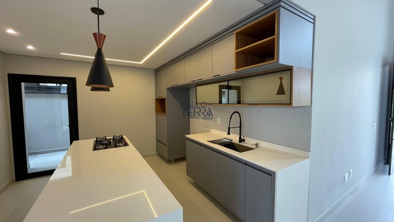 Casa alto padrão com quintal, escritório, 3 suítes,closet e planejados: 5ª foto da galeria de imagens do imóvel