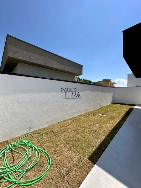 Casa térrea nova com 3 suítes no Condomínio Ouroville em Taubaté SP: 17ª foto da galeria de imagens do imóvel