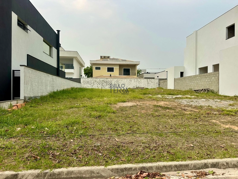 Terreno à venda no Condomínio Ouroville - Taubaté SP. Vista para Serra: 1ª foto da galeria de imagens do imóvel