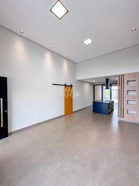 Casa térrea nova com planejados e piscina! Condomínio em Tremembé SP: 2ª foto da galeria de imagens do imóvel