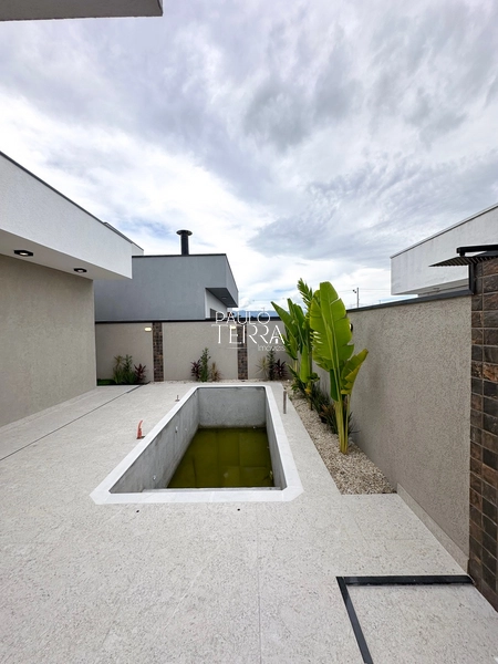 Casa térrea nova com planejados e piscina! Condomínio em Tremembé SP: 8ª foto da galeria de imagens do imóvel