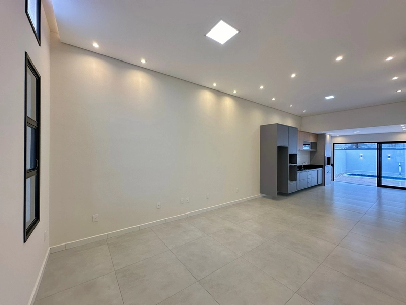Casa nova com piscina e 3 dormitórios no condomínio Tecoara Taubaté SP: 5ª foto da galeria de imagens do imóvel