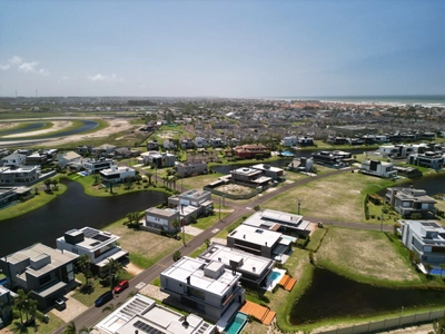 CONDOMINIO CELEBRATION