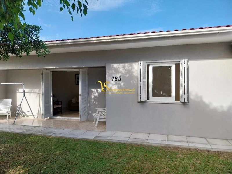 CASA À VENDA, PROXIMO AO COMERCIO RAINHA DO MAR,: 6ª foto da galeria de imagens do imóvel