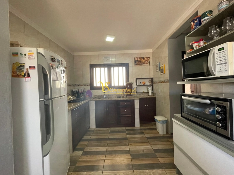 CASA À VENDA, ATLÂNTIDA SUL, AV. CANANÉIA,: 14ª foto da galeria de imagens do imóvel