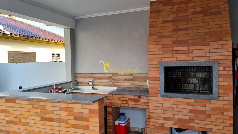 AMPLA CASA À VENDA EM ATLÂNTIDA SUL: 23ª foto da galeria de imagens do imóvel