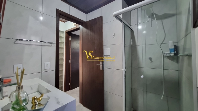 AMPLA CASA À VENDA EM ATLÂNTIDA SUL: 25ª foto da galeria de imagens do imóvel