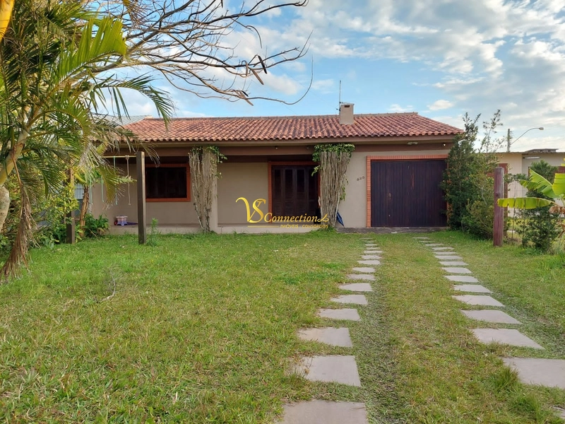 Casa térrea em terreno inteiro! em Laje