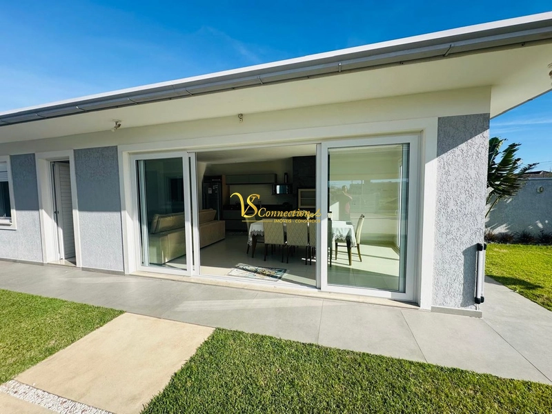 MARAVILHOSA CASA COM ANEXO EM ATLÂNTIDA SUL: 21ª foto da galeria de imagens do imóvel