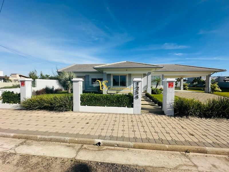 MARAVILHOSA CASA COM ANEXO EM ATLÂNTIDA SUL: 4ª foto da galeria de imagens do imóvel