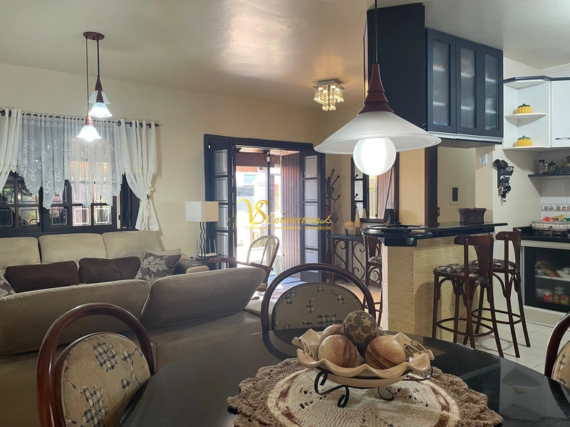 CASA À VENDA EM ATLÂNTIDA SUL: 24ª foto da galeria de imagens do imóvel