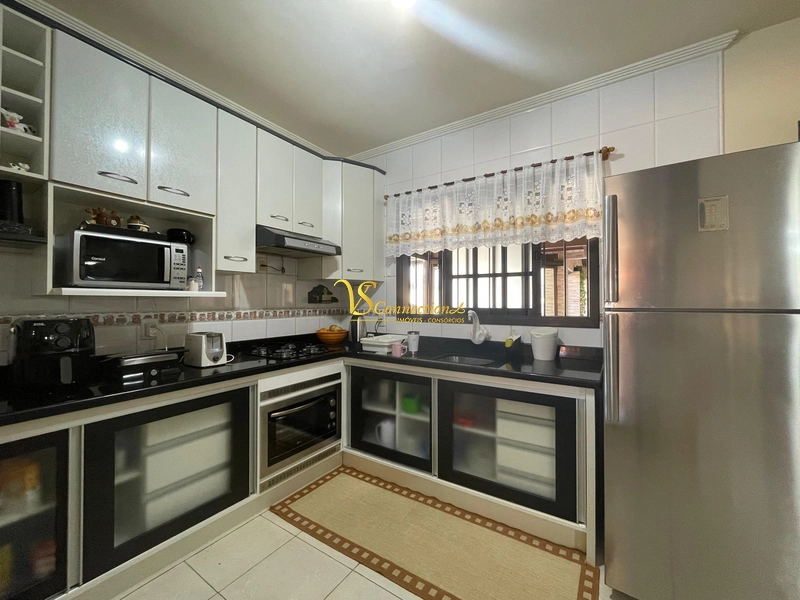 CASA À VENDA EM ATLÂNTIDA SUL: 20ª foto da galeria de imagens do imóvel