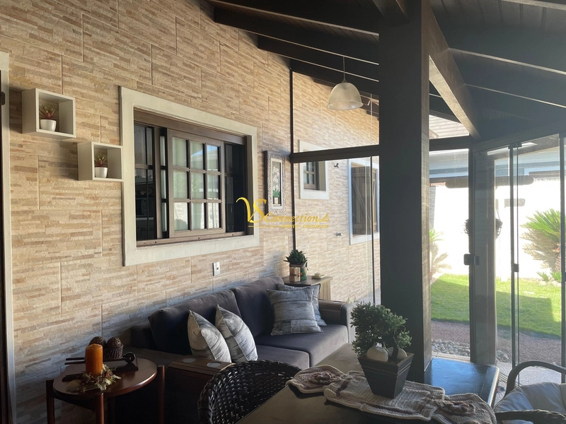 CASA À VENDA EM ATLÂNTIDA SUL: 7ª foto da galeria de imagens do imóvel