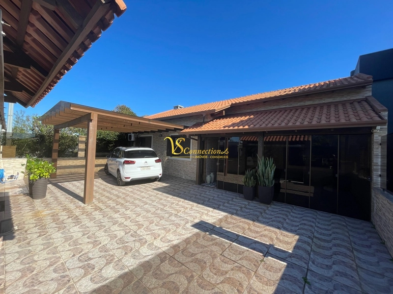 CASA À VENDA EM ATLÂNTIDA SUL: 6ª foto da galeria de imagens do imóvel