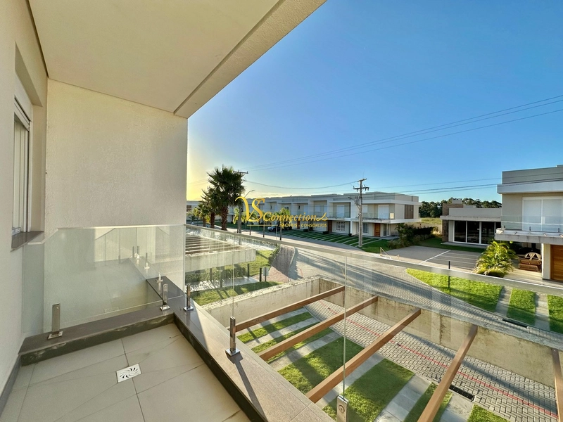 SOBRADO À BEIRA LAGO EM CONDOMÍNIO COM PRAIA PARTICULAR: 20ª foto da galeria de imagens do imóvel