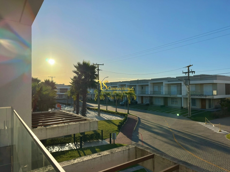 SOBRADO À BEIRA LAGO EM CONDOMÍNIO COM PRAIA PARTICULAR: 19ª foto da galeria de imagens do imóvel