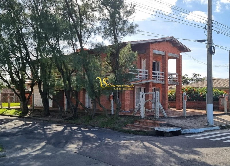 SOBRADO À BEIRA MAR EM ATLÂNTIDA SUL: 4ª foto da galeria de imagens do imóvel