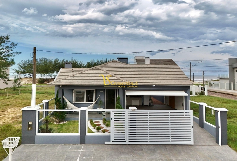 IMÓVEL COM VALOR ABAIXO DE MERCADO !!!! APENAS 1 QUADRA DA BEIRA MAR!: 3ª foto da galeria de imagens do imóvel