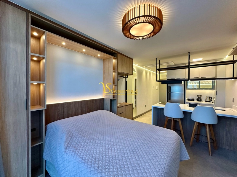 LOFT MOBILIADO E DECORADO, PRONTO PARA USO DE FRENTE PARA INFRA: 1ª foto da galeria de imagens do imóvel