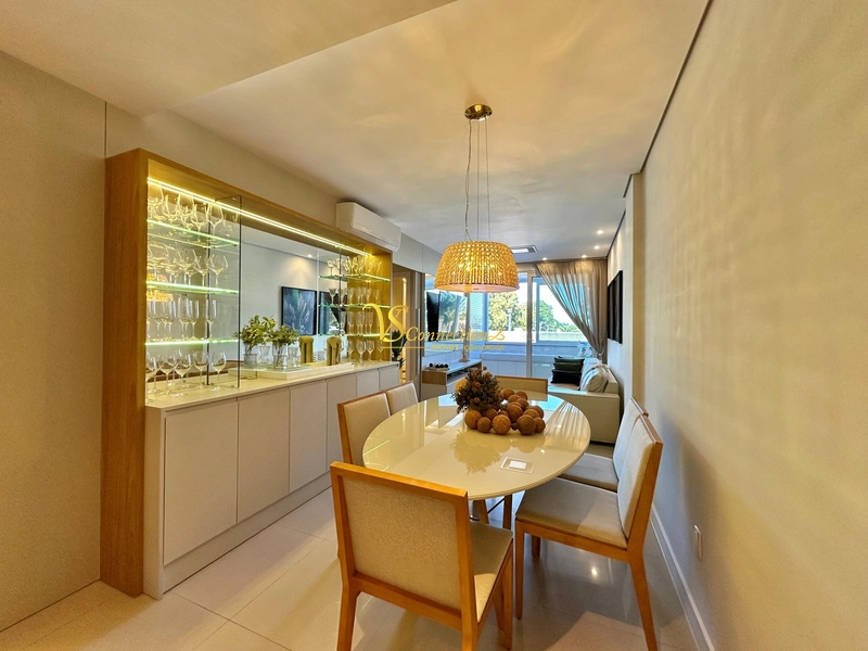 APARTAMENTO À VENDA NA AVENIDA CENTRAL DE ATLÂNTIDA!: 3ª foto da galeria de imagens do imóvel