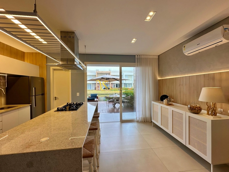 BELÍSSIMA CASA NO CONDOMÍNIO MURANO: 6ª foto da galeria de imagens do imóvel