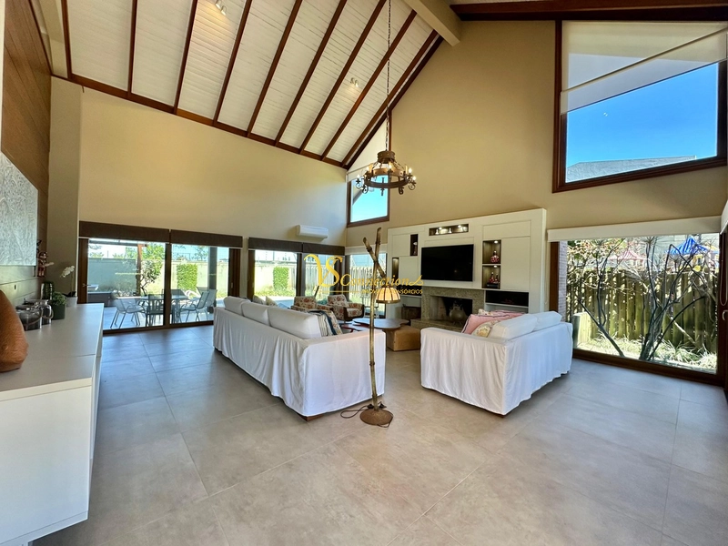 CASA À VENDA LAS DUNAS: 6ª foto da galeria de imagens do imóvel