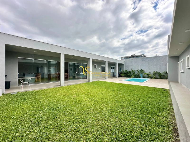 CASA À VENDA EM ATLÂNTIDA: 4ª foto da galeria de imagens do imóvel