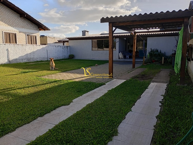 CASA ESPETACULAR À VENDA EM ATLÂNTIDA SUL: 4ª foto da galeria de imagens do imóvel