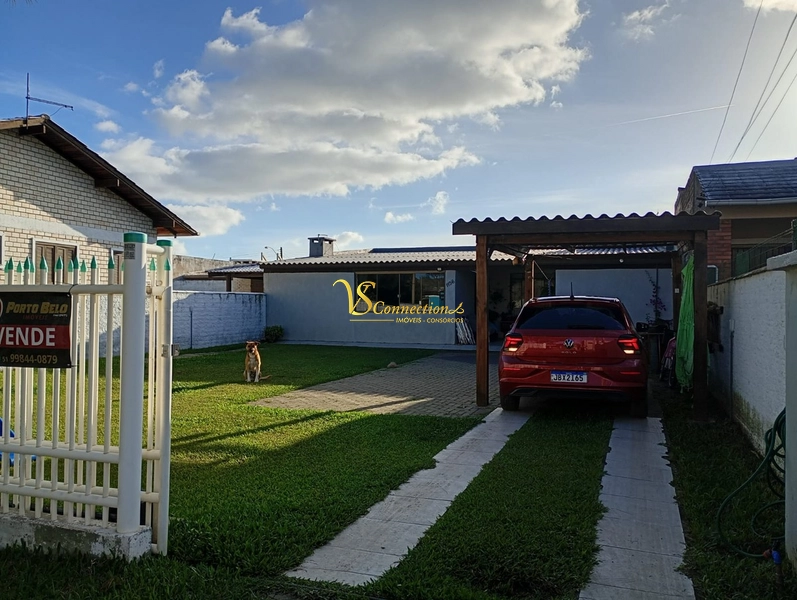 CASA ESPETACULAR À VENDA EM ATLÂNTIDA SUL