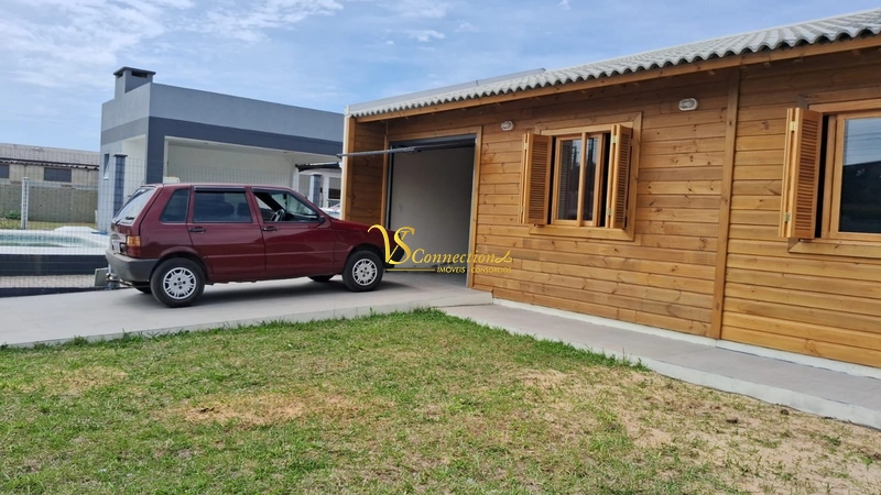 CASA ESPETACULAR À VENDA EM ATLÂNTIDA SUL: 1ª foto da galeria de imagens do imóvel