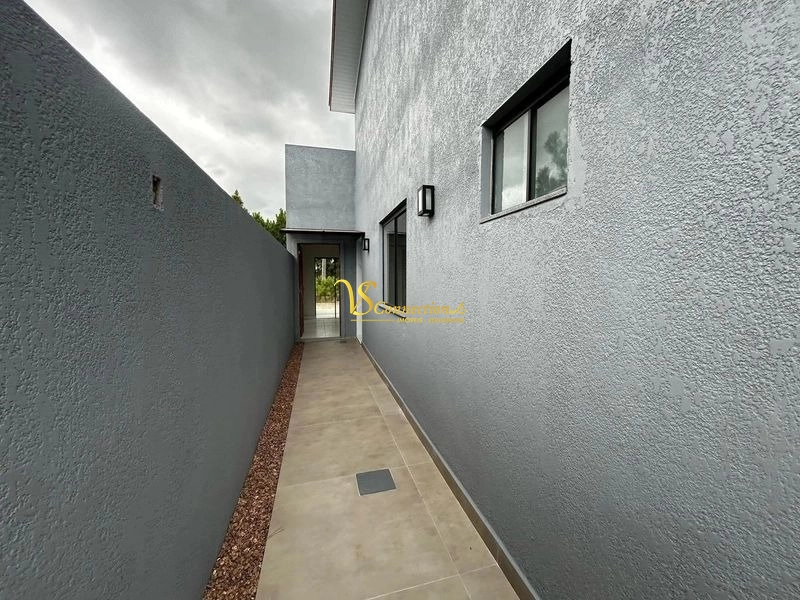 GEMINADO  EM LAJE DE CONCRETO COM PISCINA E NUNCA HABITADO!!!: 10ª foto da galeria de imagens do imóvel