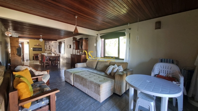 CASA À VENDA A 150m BEIRA-MAR: 4ª foto da galeria de imagens do imóvel