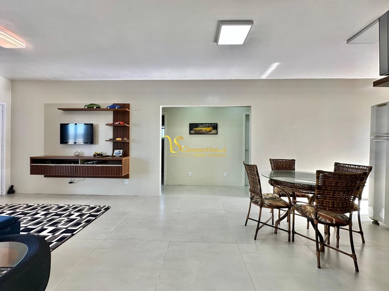 CASA COM PISCINA NA PRAIA: 9ª foto da galeria de imagens do imóvel