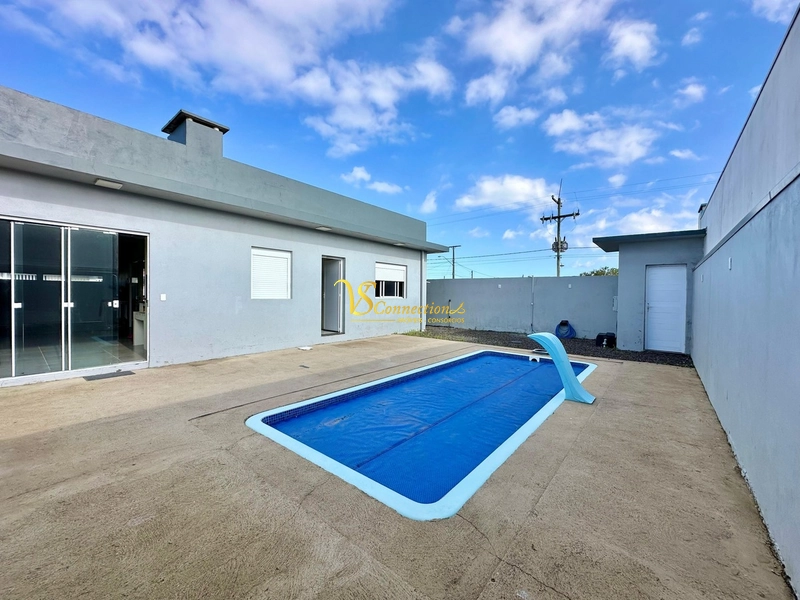 CASA COM PISCINA NA PRAIA: 3ª foto da galeria de imagens do imóvel