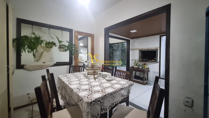 CASA EM AVENIDA COM VISTA RAINHA DO MAR: 4ª foto da galeria de imagens do imóvel