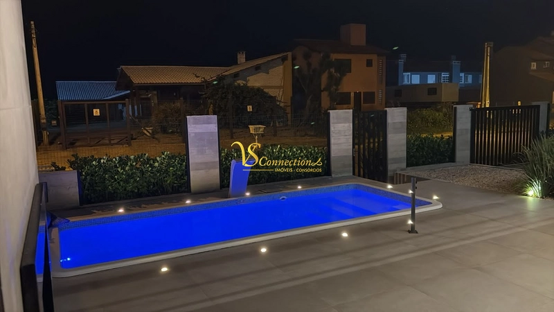Casa mobiliada com móveis sob medida! PRÓXIMO AO MAR E COM PISCINA!!!: 9ª foto da galeria de imagens do imóvel